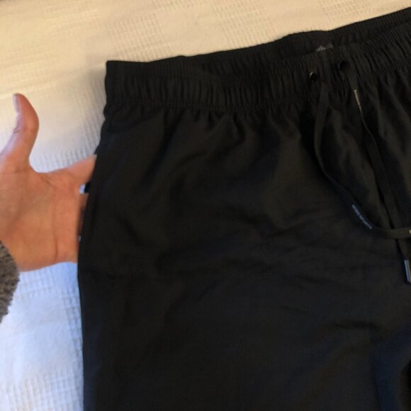 HODO Shorts Men XXL 2XL Active Board 9" Built in Brief Swimwear Trunks Black B83 - Picture 3 of 14